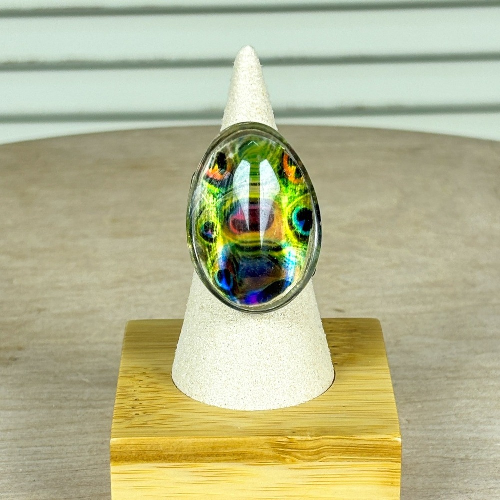 Vintage Statement Peacock Green Gold Art Glass Cabochon Ring Size 7